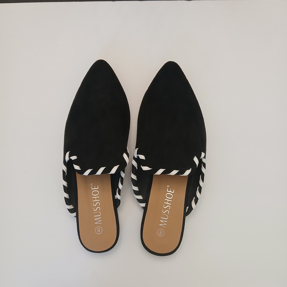 •MUSSHOE Black Pointed Slip-On Mule with Twisted Trim